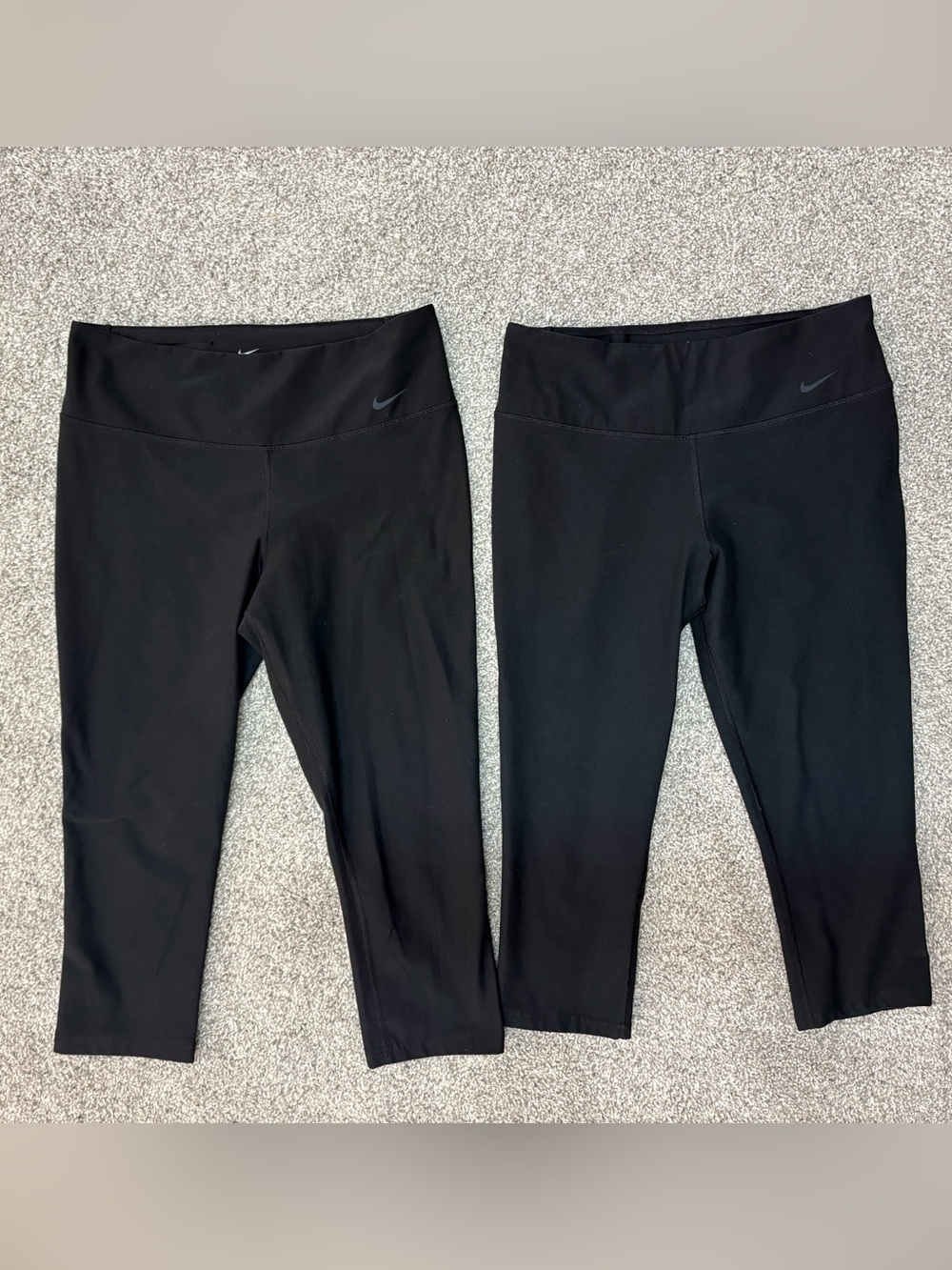 Nike Black Cropped Performance Leggings - Pair